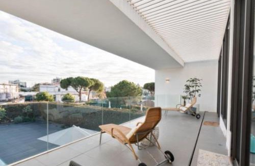 Vilamoura Apartment | Elegant Villa Vilamoura with Pool and Pet-Friendly Amenities