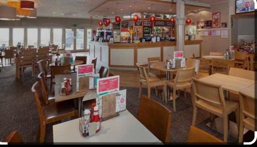 Bucks Cross Resort | Pet-Friendly 4 Devon Country at Bideford Bay Holiday Park