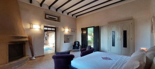 Annakhil House | Discover Domaine Diamant Bleu: Family-Friendly Getaway