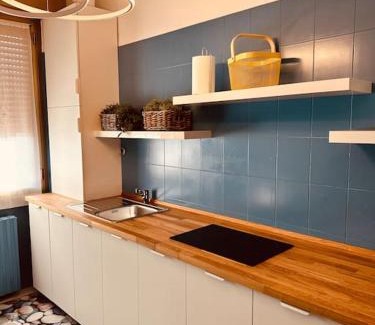 San Giuliano Milanese Apartment | Discover CasaVacanza Lucrezia 2: Your Ideal Getaway