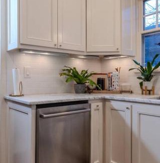 Southwest Raleigh House | Central & Cozy Retreat with Backyard and Pet-Friendly Perks