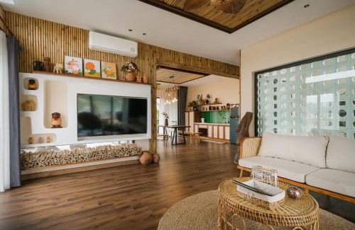 Chuong My Resort | Experience Hillstay Villa Homestay with Oceanfront Views