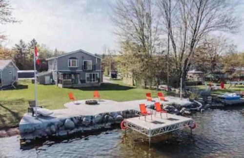 Quinte West Hotel | Idyllic Riverfront Suites in Quinte, ON - Family Friendly Stay