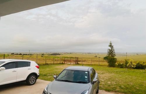 Mnquma House | Guest Rated: Datty Tatty with Child-Friendly Amenities