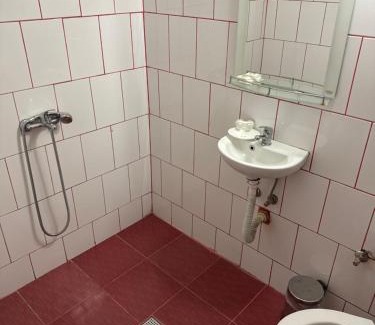 Pancharevo Hotel | Guest Rated 10/10: Мотел-ресторант Трибуни Awaits You