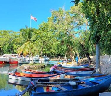 Rio San Juan House | Villa Familiar en Río San Juan: Wifi, BBQ & Pool Access