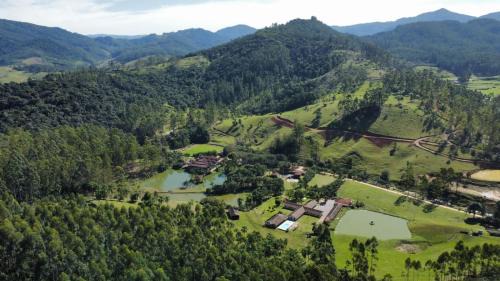 Sao Martinho Hotel | Pet-Friendly Pousada Recanto da Natureza with Pool & Breakfast