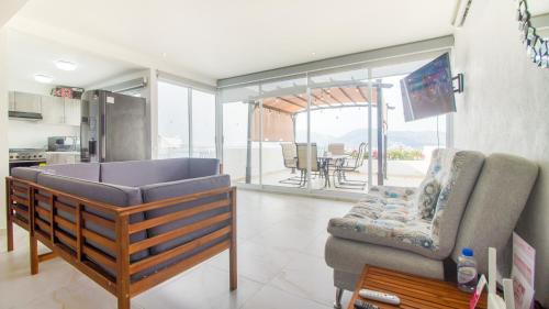 Las Brisas Apartment | Relaxing Retreat at HostPal Suite 42 Brisas Diamante Resort