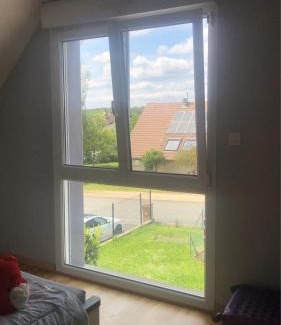Moval House | Budget-Friendly Stay at Chez Lulu et Aurelie Hotel