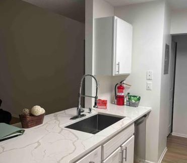 Prosperity Church Road Apartment | Inviting 2 Bedroom Apartment in the Heart of Charlotte