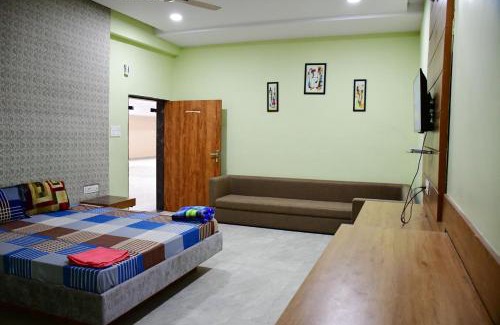 Gadarwara Hotel | Cozy Hotel RD Palace Narsinghpur: Child-Friendly Stays