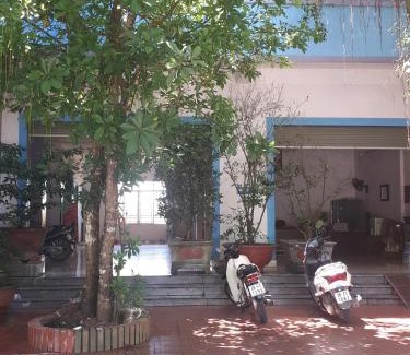Thach Ha Bed & Breakfast | Child-Friendly Stay at Nhà nghỉ 99 for Budget Travelers