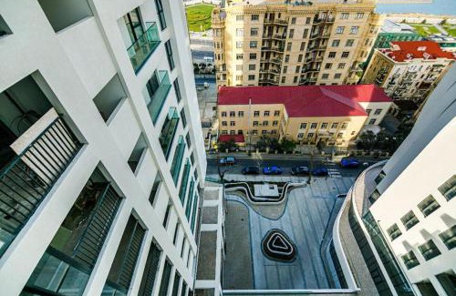 Bayil Apartment | Garden View Retreat at Sabah Residance with Pool & Hot Tub