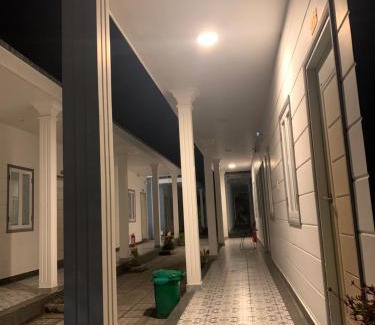 Tuy Phong Hotel | Explore Family-Friendly Stays at DAVUZA Hotel