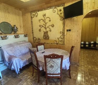 Lahich Hotel | Discover Karvansaray Lahıc: Family-Friendly with Breakfast