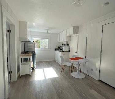 Seabright Villa | Discover the Queen of Seabright: Family-Friendly Retreat
