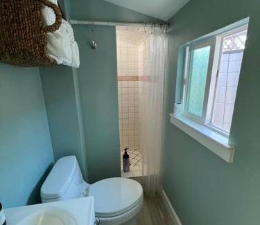 Seabright Villa | Discover the Queen of Seabright: Family-Friendly Retreat