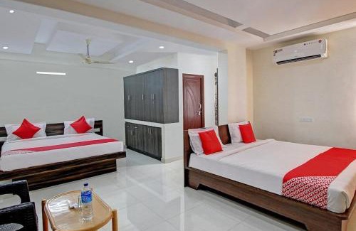 Kollur Hotel | Budget-Friendly Stay at Jaganmatha Kollur with Breakfast