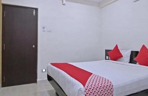 Kollur Hotel | Budget-Friendly Stay at Jaganmatha Kollur with Breakfast