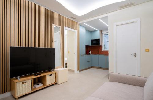 Ibiza Apartment | Comfortable Apartment in Retiro: Family-Friendly & Accessible