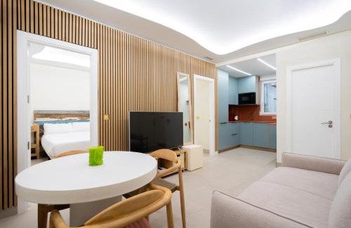 Ibiza Apartment | Comfortable Apartment in Retiro: Family-Friendly & Accessible