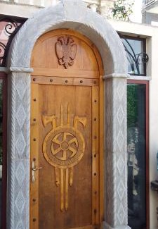 Shkoder Villa | Explore Casa Museo Abraham: Family-Friendly Retreat Awaiting
