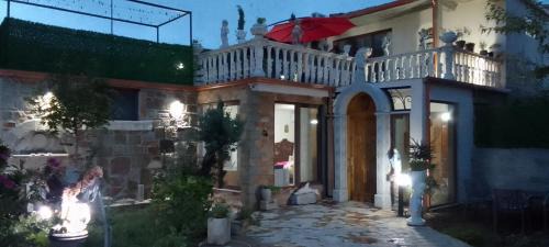 Shkoder Villa | Explore Casa Museo Abraham: Family-Friendly Retreat Awaiting