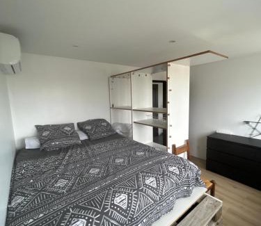 Bel Air - Le Golf - Cote Chaude House | Private Room in Villa with Pool - Ideal for Families