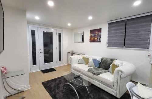 Laval Apartment | Modern and Clean Apartment in a Serene Location