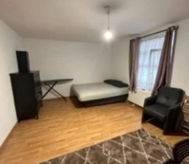 Denderleeuw House | Relaxing Retreat with Jacuzzi Ideal for Families