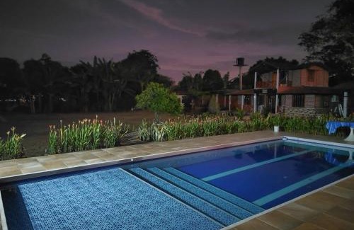 Apiay House | Relaxing Getaway at Finca Privada La Rivera with Pool