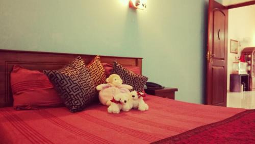 Ja-Ela Apartment | Kid-Friendly Retreat at Sapphire Clover Hotel