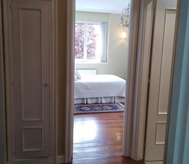 Algorta Apartment | Beach Palace Suite: Family and Pet-Friendly Getaway