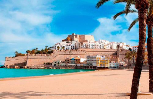 Peniscola Apartment | Pet-Friendly Apartamentos Peñíscola with Pool & Ocean View