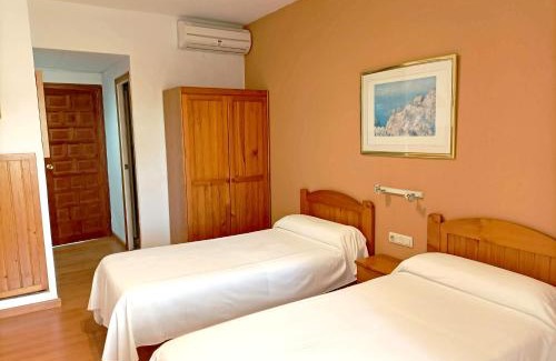 Peniscola Apartment | Pet-Friendly Apartamentos Peñíscola with Pool & Ocean View