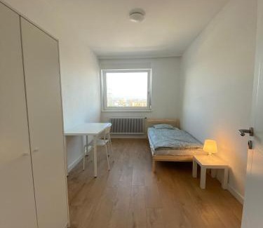 Kleinmunchen House | Modern Accommodation in Linz with Convenient Parking