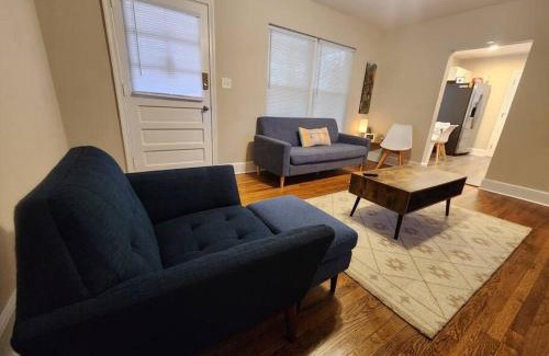 East Durham House | Welcoming 2 Bedrooms - Steps from Downtown DUKE & NCCU