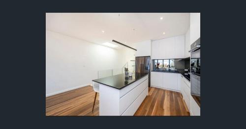 Scarborough House | Elegant 5-Bedroom Home with Ocean Views and Full Kitchen