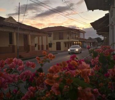 El Rompio House | Family-Friendly Casa Colonial en Parita with Kitchen Access