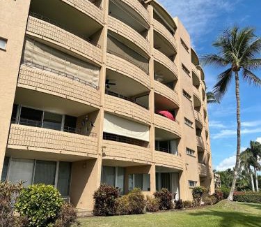 Maalaea Apartment | Idyllic Oceanfront Retreat at Island Sands, Maui Hawaii