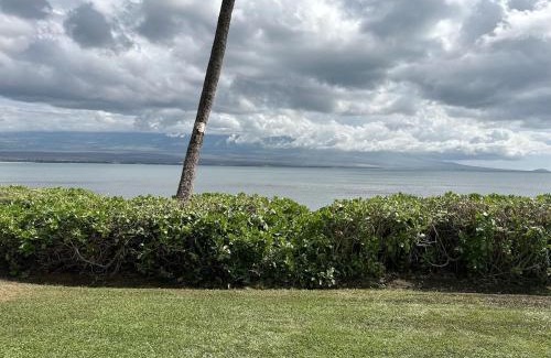 Maalaea Apartment | Idyllic Oceanfront Retreat at Island Sands, Maui Hawaii
