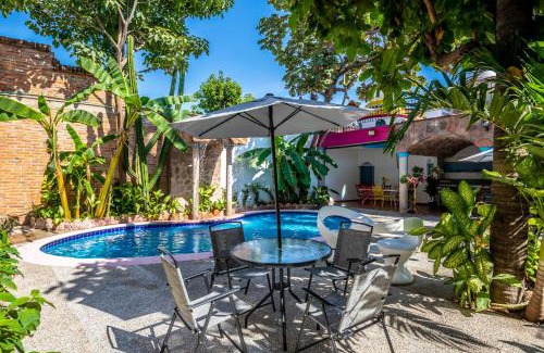 Olimpica Apartment | Family-Friendly PH Hacienda Lord Twigg with Pool Access