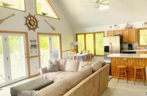 Huddleston House | Tranquil Lakefront Haven with Dock & Family-Friendly Amenities