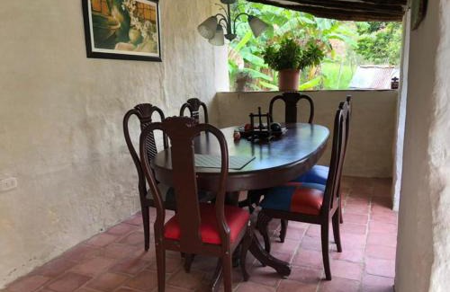 Barichara House | Pet-Friendly Retreat at CABAÑA Villa Paula for Families