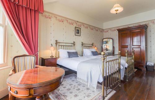 Port St Mary Bed & Breakfast | Aaron House
