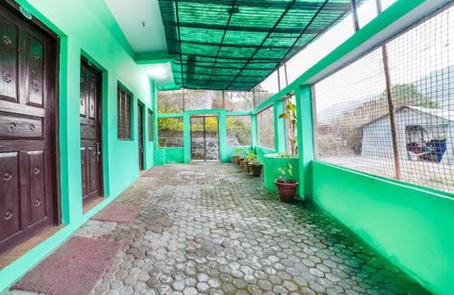 Ranikhet House | Comfortable Ganpati Homestay: Pet and Child Friendly Retreat