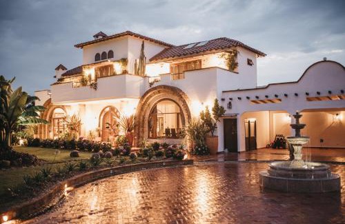 Villa de Leyva Villa | Experience Nature at Casa de Buganvilias: Pet Friendly & Pool
