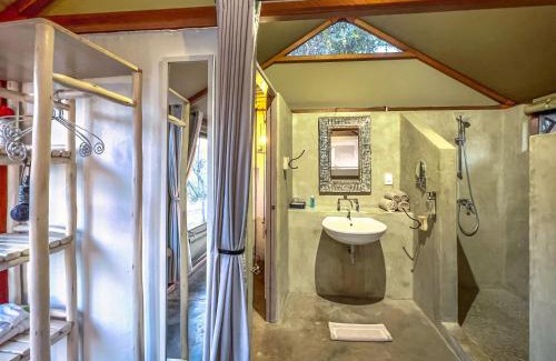 Tsumeb Resort | Experience Nature at Mushara Bush Camp with Ocean Views