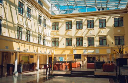 Central Administrative Okrug Hotel | Discover Courtyard by Marriott Moscow City Center