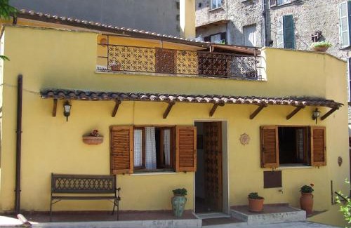 Monte Compatri Apartment | Exceptional Alloggio Turistico Renato: Family-Friendly Stay
